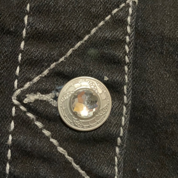 ❌SOLD❌ 🎁Holiday Sale! Now till the end of December. Amethyst Jacket - Picture 9 of 15